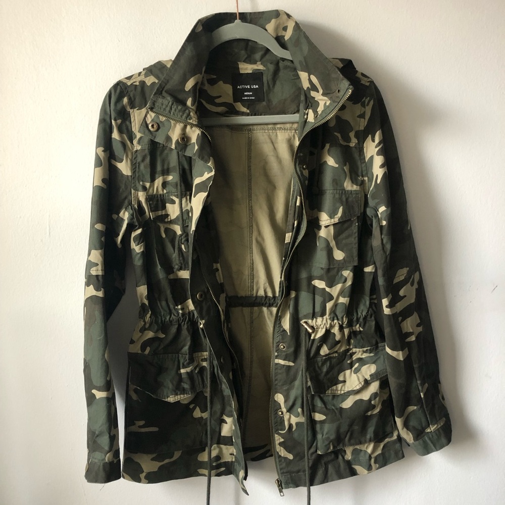 Active Usa Camouflage Jacket - image 1
